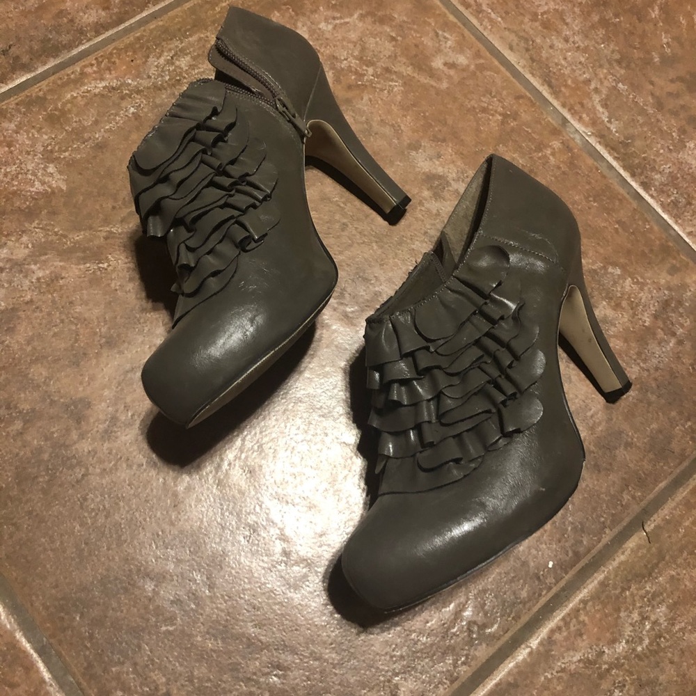 Madden Girl Heels 👠 ❤️